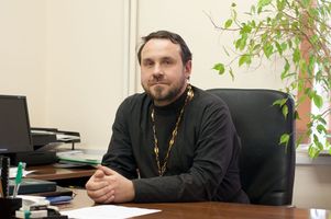 Директор Православной Свято-Петровской Школы иерей Андрей Постернак